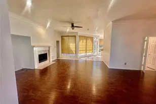 4621 Lakepointe Ave, Rowlett, TX 75088 - Photo 4