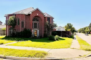 4621 Lakepointe Ave, Rowlett, TX 75088 - Photo 2