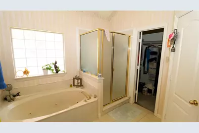 1822 Masters Drive, DeSoto, TX 75115 - Photo 8