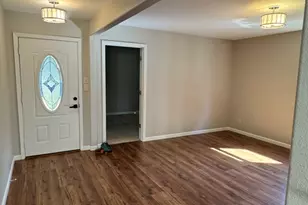 1922 Kensington Dr, Carrollton, TX 75007 - Photo 4