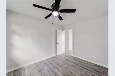 309 E Obuch Street, Valley View, TX 76272 - Photo 16