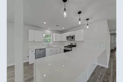 309 E Obuch Street, Valley View, TX 76272 - Photo 12