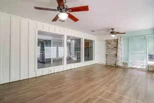 1225 Crestwood Dr, Cleburne, TX 76033 - Photo 24