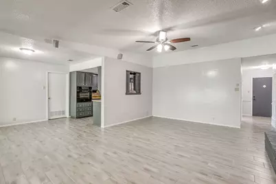 1225 Crestwood Drive, Cleburne, TX 76033 - Photo 14