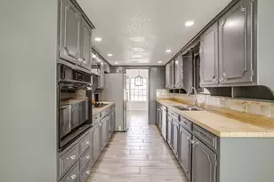 1225 Crestwood Dr, Cleburne, TX 76033 - Photo 18