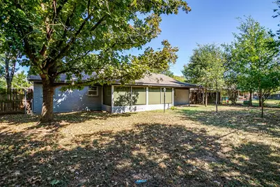 1225 Crestwood Drive, Cleburne, TX 76033 - Photo 40