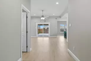 13633 Founders Ln, Crowley, TX 76036 - Photo 6