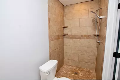 1214 3rd St, Graham, TX 76450 - Photo 14