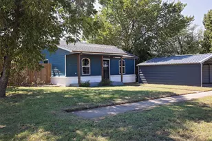 1214 3rd St, Graham, TX 76450 - Photo 4