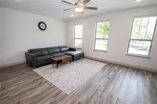 4538 Cypress Thorn Dr, Arlington, TX 76005 - Photo 4