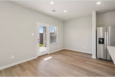 519 Clover Creek Drive, Princeton, TX 75071 - Photo 14