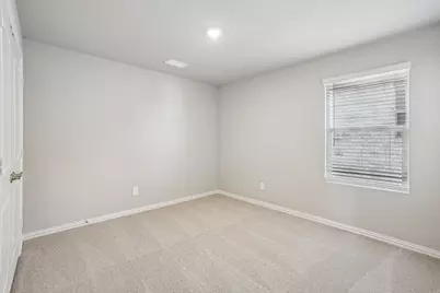 519 Clover Creek Drive, Princeton, TX 75071 - Photo 26