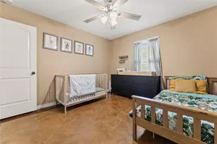 1015 S Adams St, McGregor, TX 76657 - Photo 16