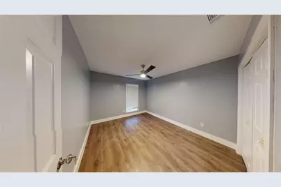 8343 Crystalwood Drive, Dallas, TX 75249 - Photo 14