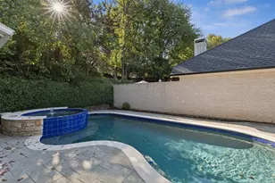 1404 Waterside Dr, Dallas, TX 75218 - Photo 30