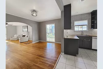 2715 Burlington Boulevard, Dallas, TX 75211 - Photo 8