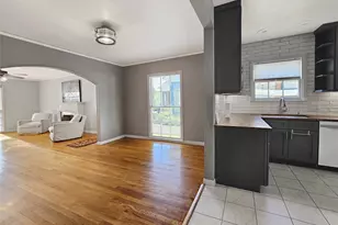 2715 Burlington Blvd, Dallas, TX 75211 - Photo 8