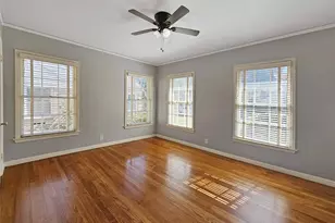 2715 Burlington Blvd, Dallas, TX 75211 - Photo 2