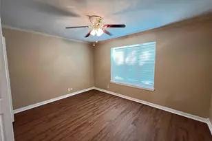 201 Shelmar Dr, Euless, TX 76039 - Photo 36