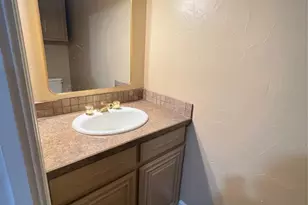 201 Shelmar Dr, Euless, TX 76039 - Photo 22