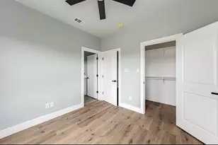 1113 E Oleander, Fort Worth, TX 76104 - Photo 26