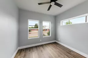 1113 E Oleander, Fort Worth, TX 76104 - Photo 38