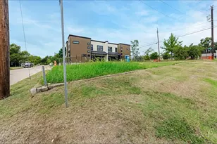 1113 E Oleander, Fort Worth, TX 76104 - Photo 4