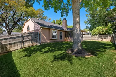 2073 Wedgewood Drive, Grapevine, TX 76051 - Photo 32