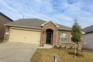 1139 Saddle Ridge Dr, Aubrey, TX 76227 - Photo 2