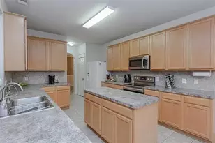 2713 Clubhouse Dr, Denton, TX 76210 - Photo 8