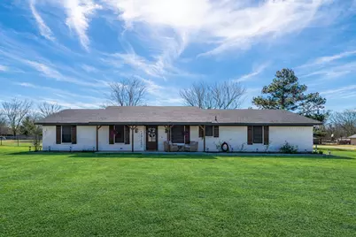 19 43040, Powderly, TX 75473 - Photo 1