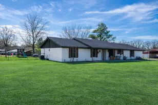 19 43040, Powderly, TX 75473 - Photo 2