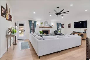 19 43040, Powderly, TX 75473 - Photo 8