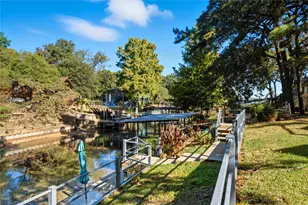 517 Shore Line Dr, Tool, TX 75143 - Photo 2