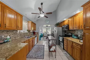 517 Shore Line Dr, Tool, TX 75143 - Photo 6