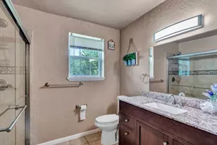 111 N Briar Oaks Rd, Burleson, TX 76028 - Photo 32