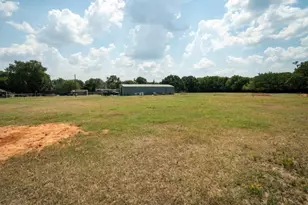 111 N Briar Oaks Rd, Burleson, TX 76028 - Photo 10