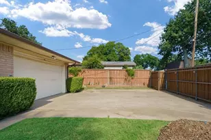 8318 Londonderry Ln, Dallas, TX 75228 - Photo 20