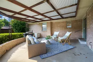 8318 Londonderry Ln, Dallas, TX 75228 - Photo 16