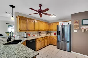 402 Seneca Dr, Waxahachie, TX 75165 - Photo 10