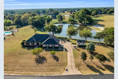 402 Seneca Drive, Waxahachie, TX 75165 - Photo 1