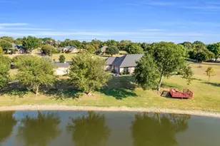 402 Seneca Dr, Waxahachie, TX 75165 - Photo 36