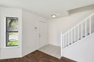 7604 Amsterdam Ln, Arlington, TX 76002 - Photo 4