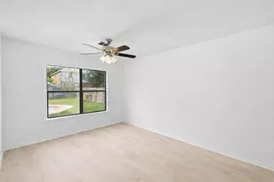 7604 Amsterdam Ln, Arlington, TX 76002 - Photo 8