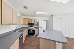 7604 Amsterdam Ln, Arlington, TX 76002 - Photo 12