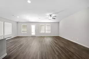 707 Whispering Winds Trl, Princeton, TX 75071 - Photo 4