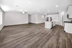 707 Whispering Winds Trl, Princeton, TX 75071 - Photo 2