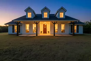 725 Wilson Rd, Whitewright, TX 75491 - Photo 4