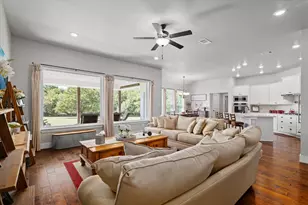 725 Wilson Rd, Whitewright, TX 75491 - Photo 8