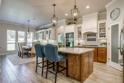 409 Glade Crest Road, Azle, TX 76020 - Photo 8